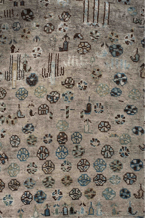 Antique Shiraz Area Rug (4' x 7')